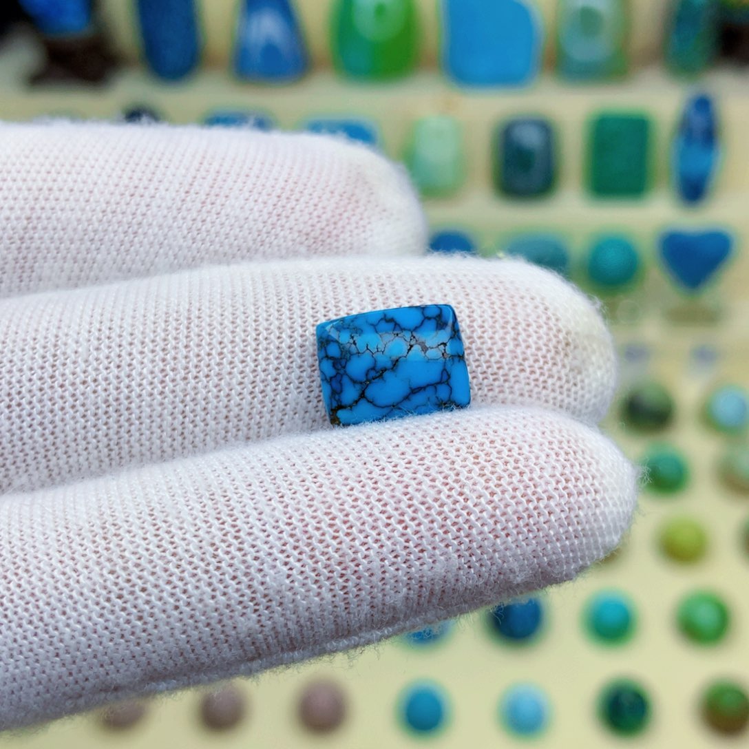 绿松石绿松石未镶嵌