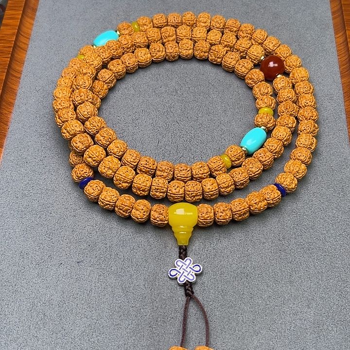 金刚菩提吊坠10➕左右