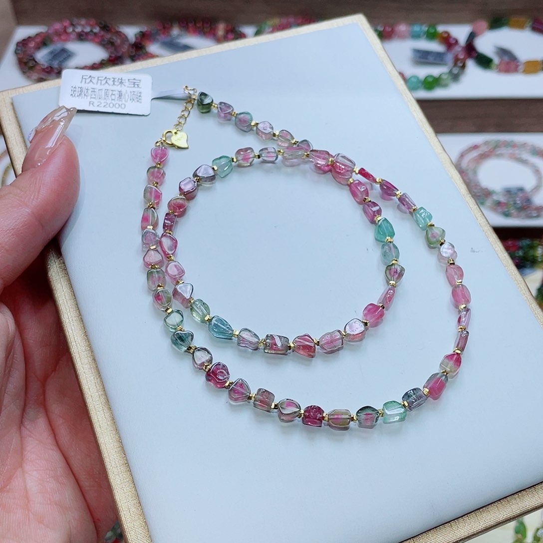 碧玺颈饰未镶嵌多样性发其一