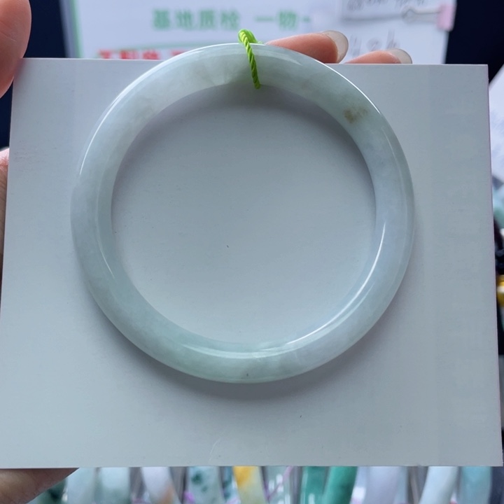 翡翠未镶嵌手镯58