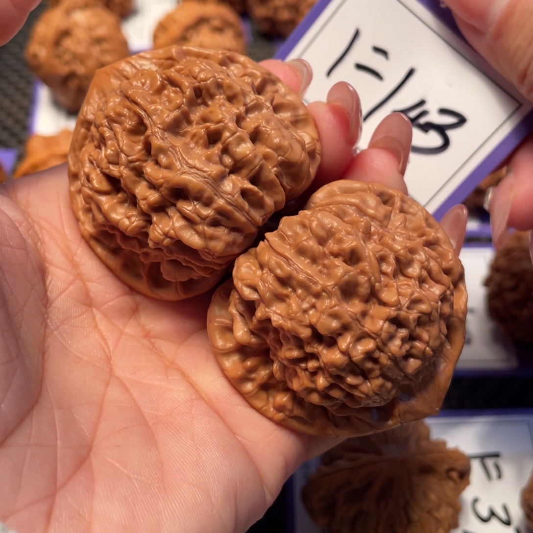 农***8把件文玩核桃143号官帽47