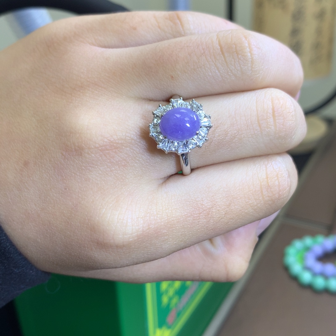 翡翠颈饰18K金镶嵌?****?翡翠