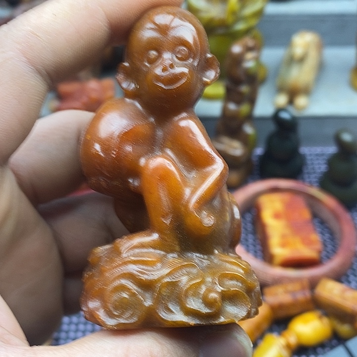 未镶嵌蛇纹石玉颈饰