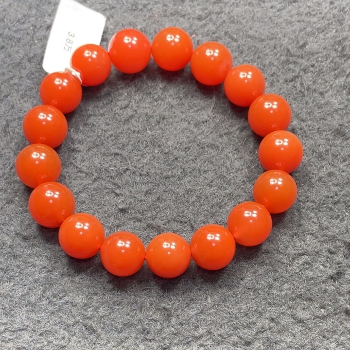 小***哥南红玛瑙未镶嵌珠宝奇石