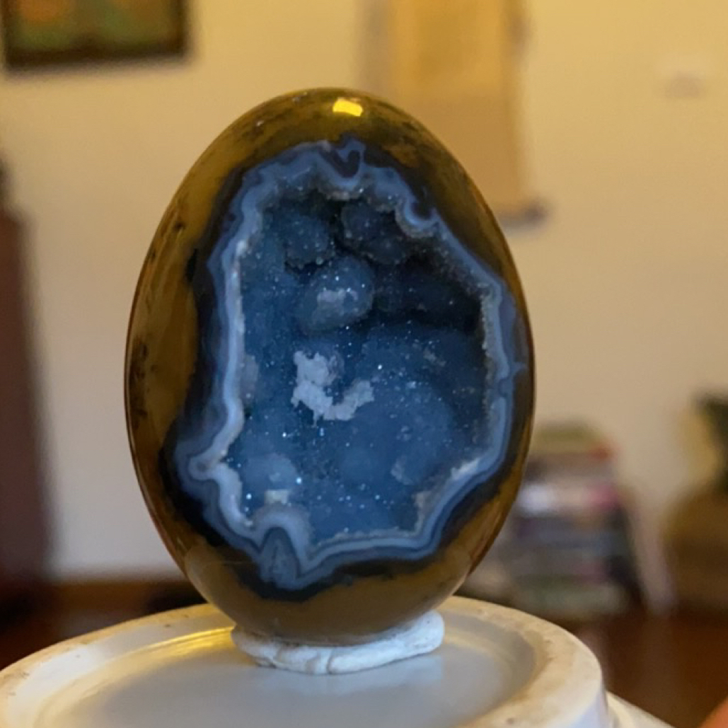 天然水晶九眼蓝色金龟背龙蛋（意境像一只狐狸）