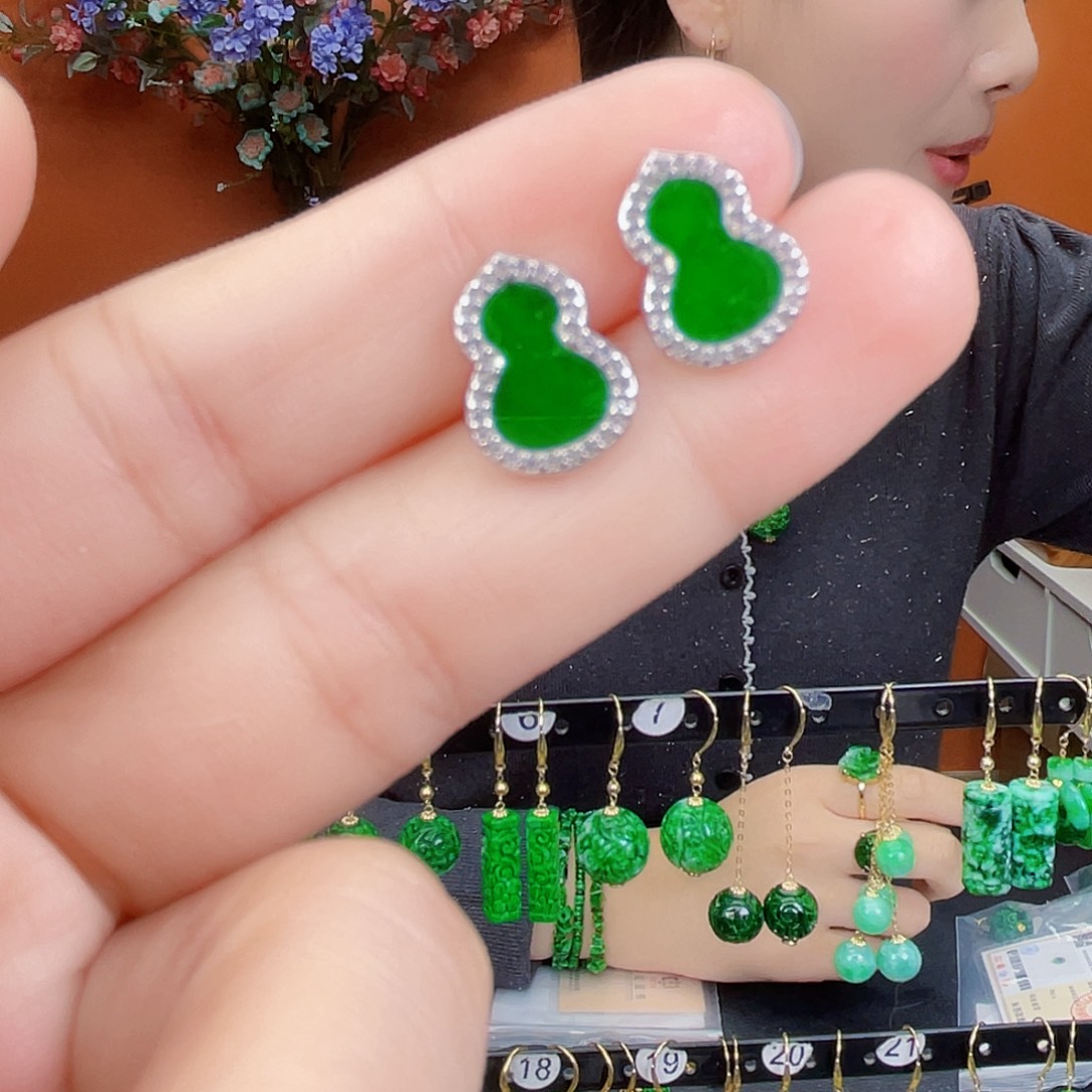 翡翠银S925镶嵌耳饰