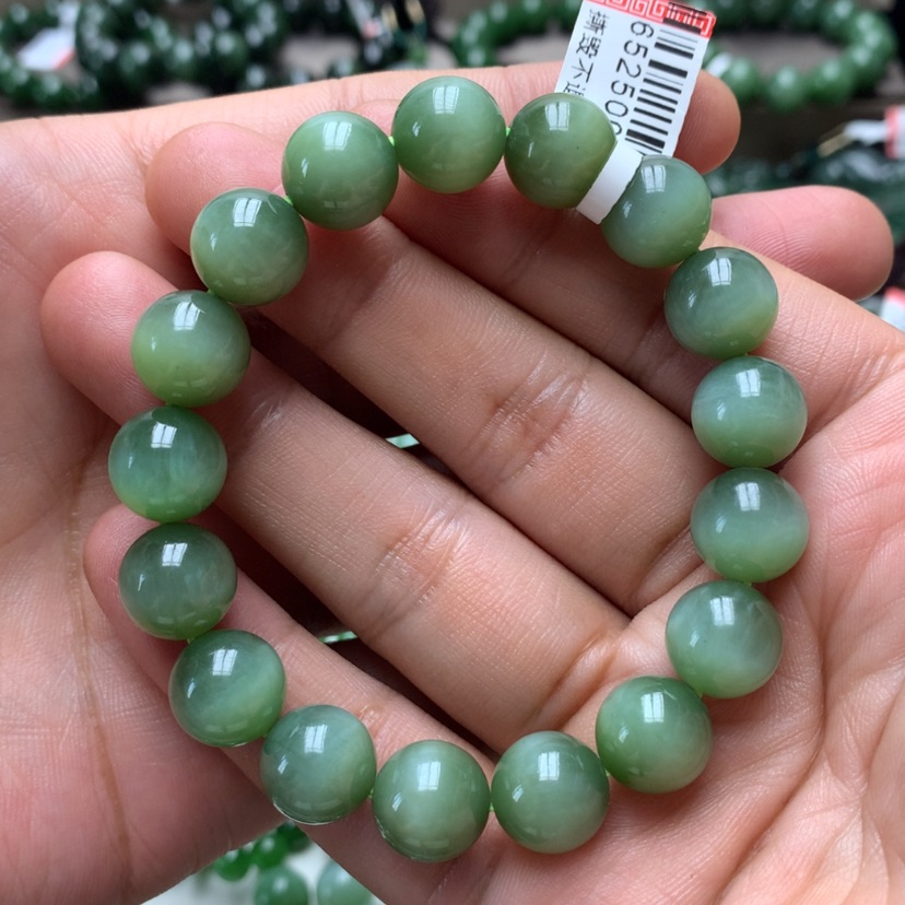 【闪购商品】手链未镶嵌和田玉（碧玉）
