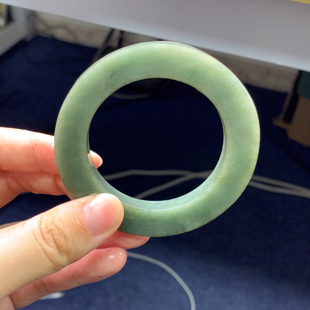 定制翡翠手镯未镶嵌