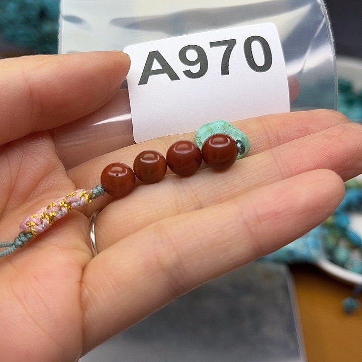 H***O玛瑙/玉髓未镶嵌颈饰