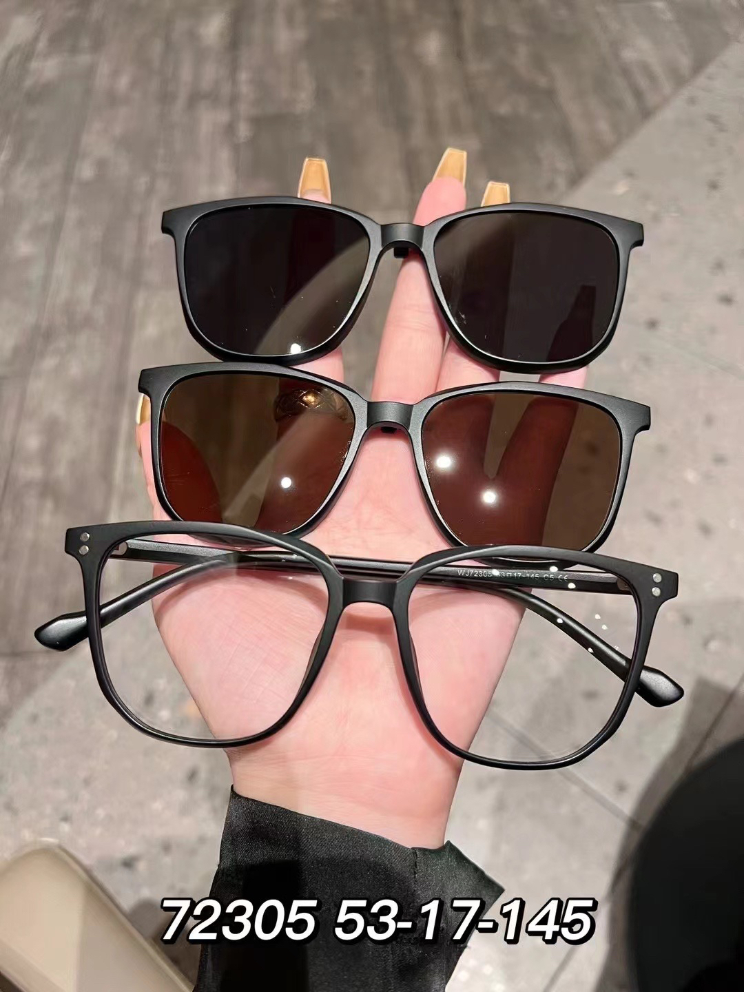 时尚套镜TR90超轻可配近视防紫外线一镜2用偏光墨镜