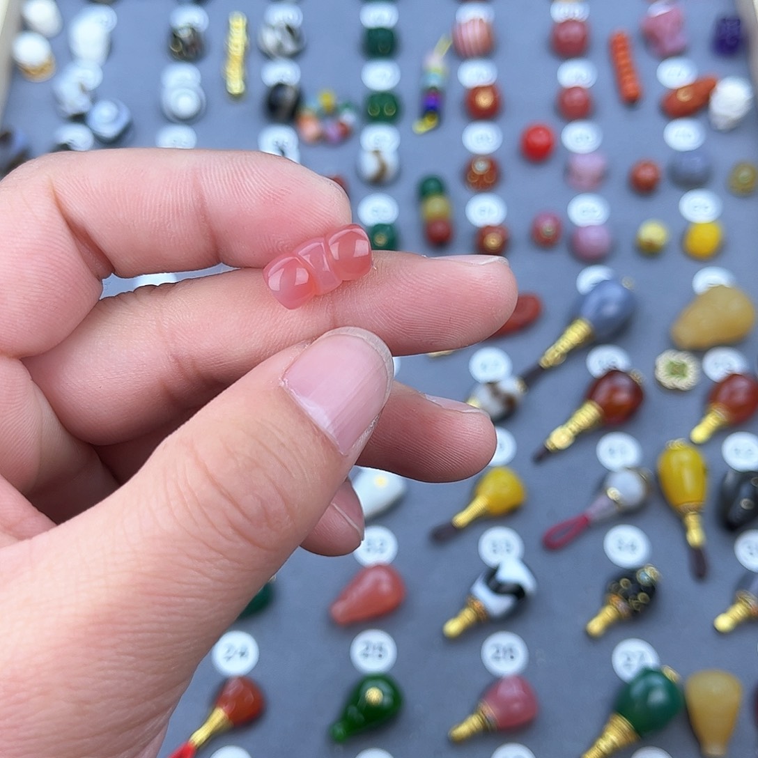 玛瑙/玉髓饰品未镶嵌阿*