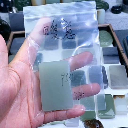 和田玉未镶嵌珠宝半成品暖*?