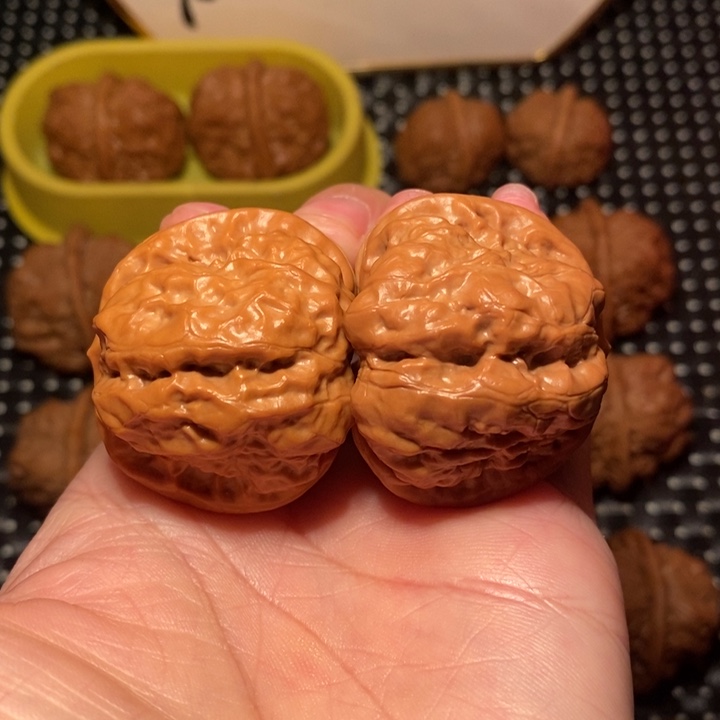 把件文玩核桃一线天四深开八腿