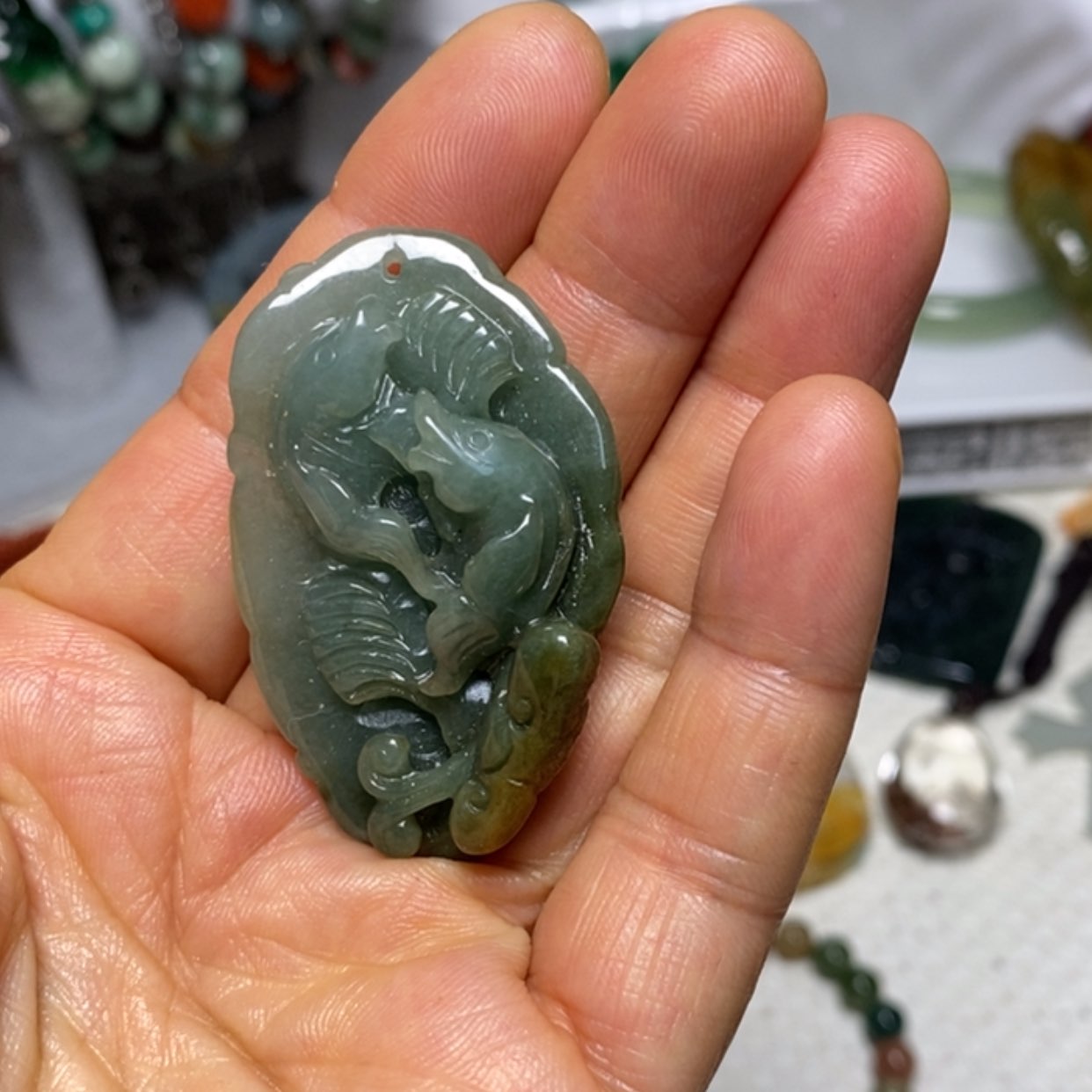 【闪购商品】翡翠吊坠(赠链)未镶嵌