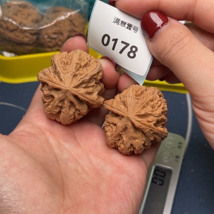 文玩核桃把件粗筋40