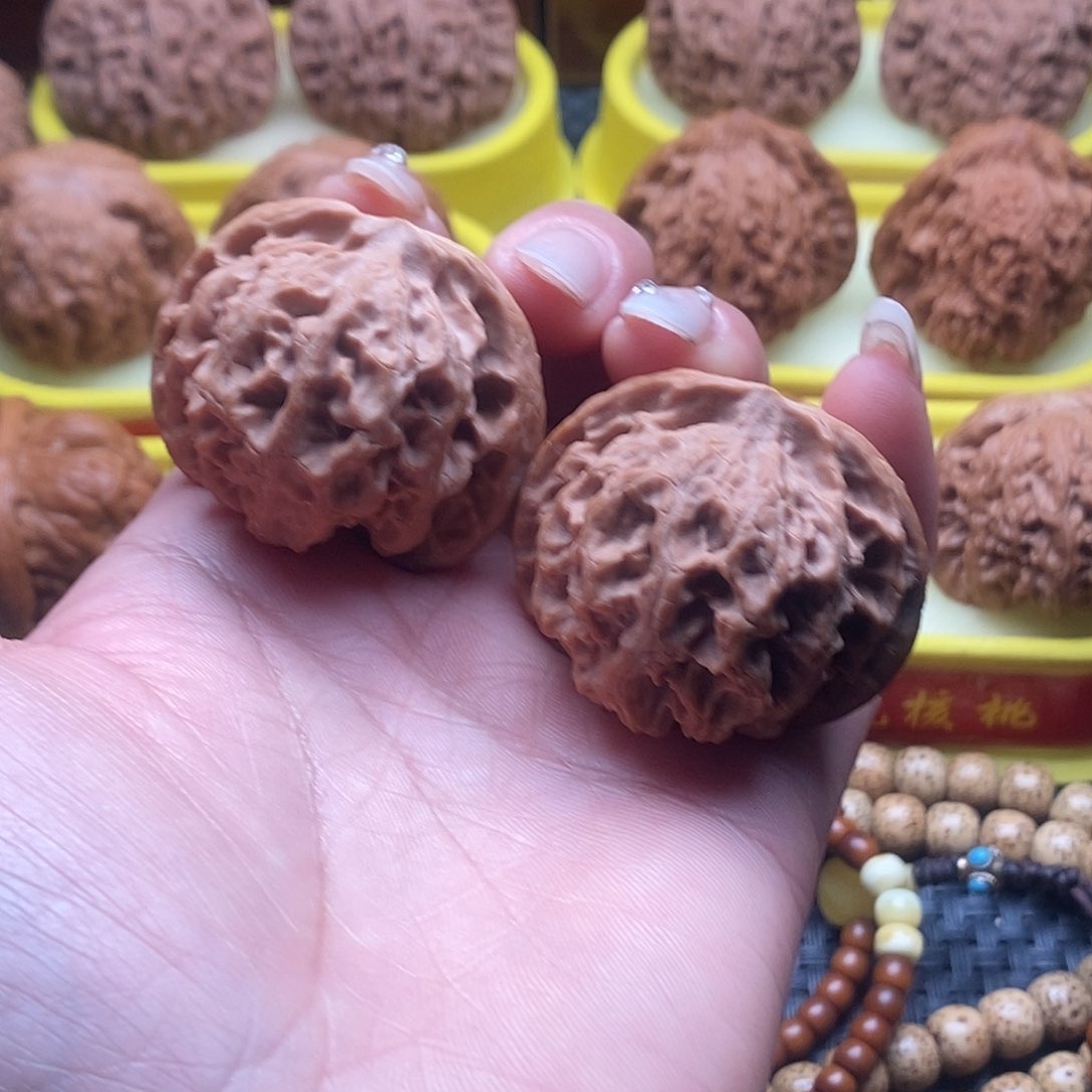 桃核把件球*丶42苹果圆狮子头