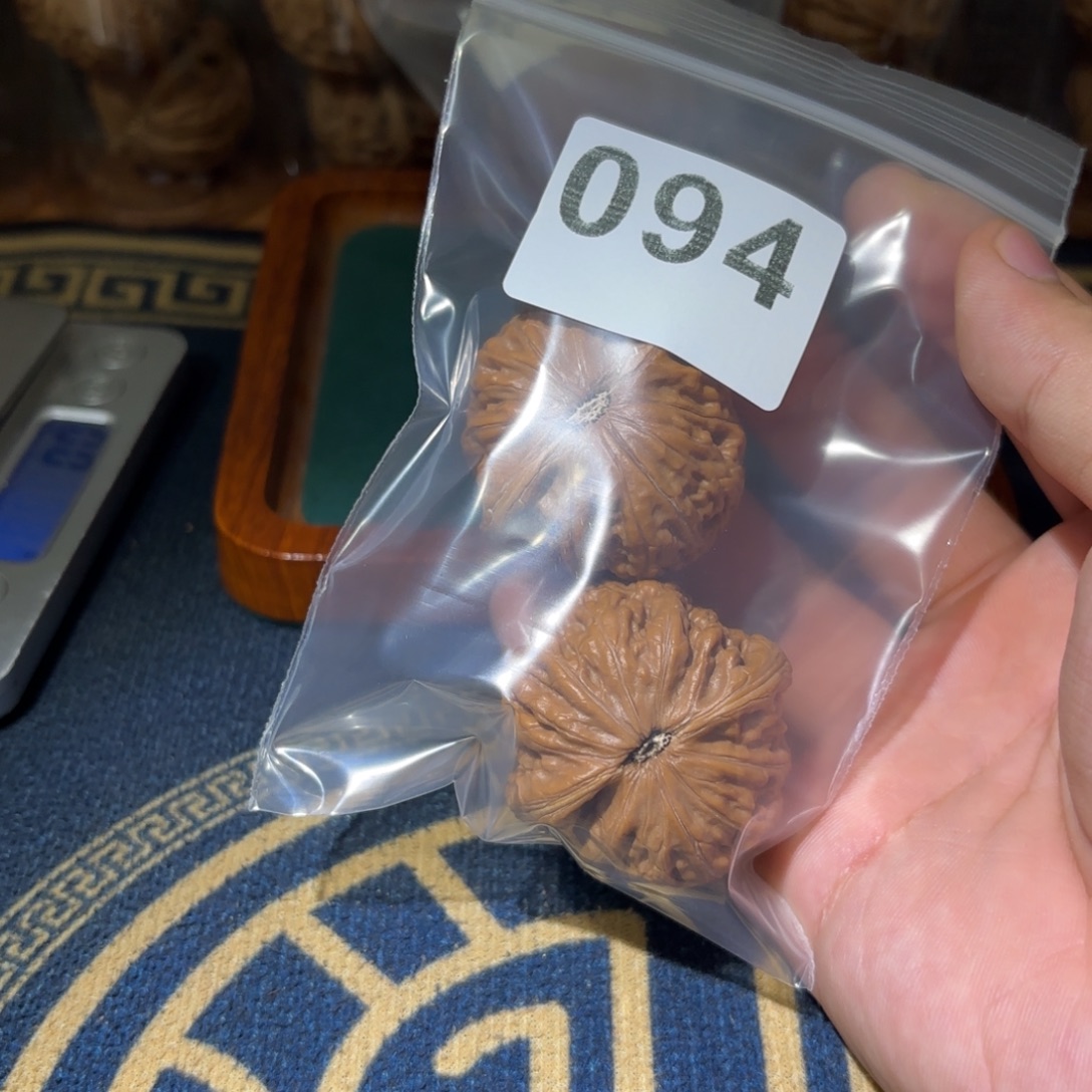 吊坠文玩核桃铁锤094