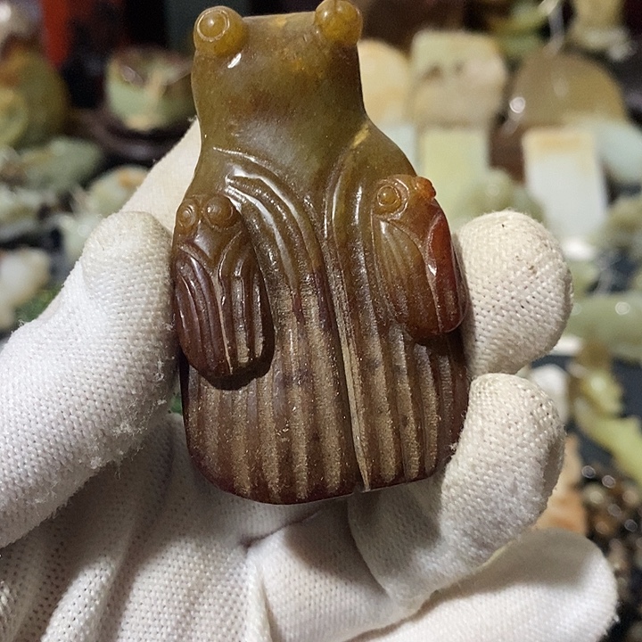 和田玉（糖玉）未镶嵌颈饰