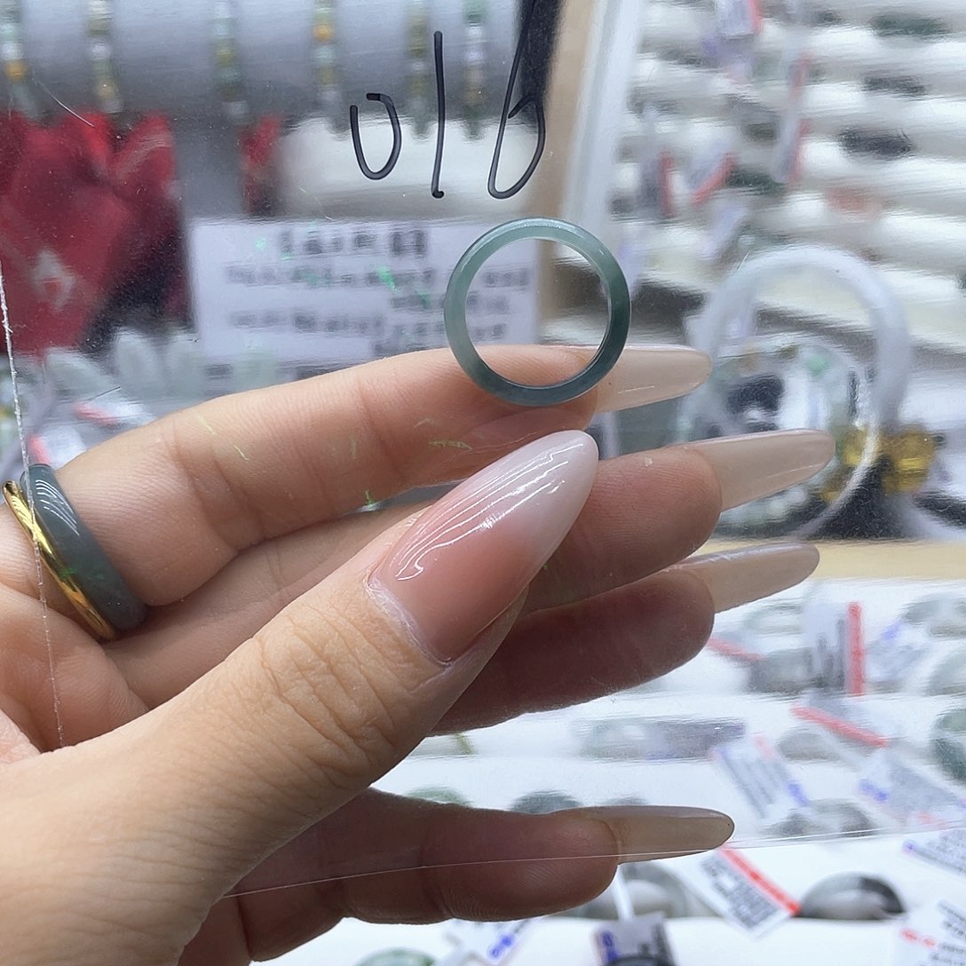 翡翠戒指未镶嵌016013