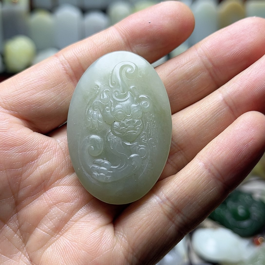 和田玉挂件未镶嵌