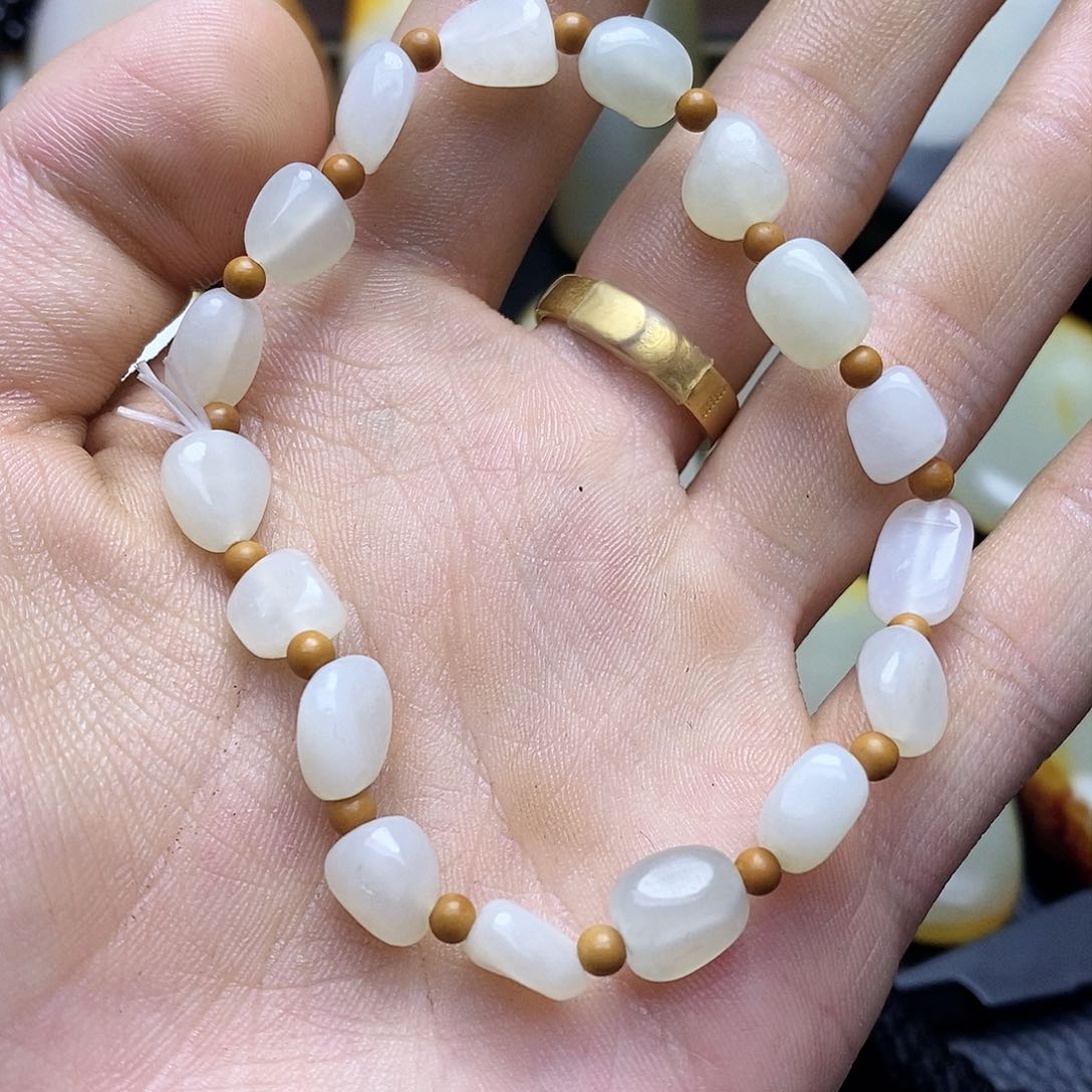 和田玉和田玉未镶嵌