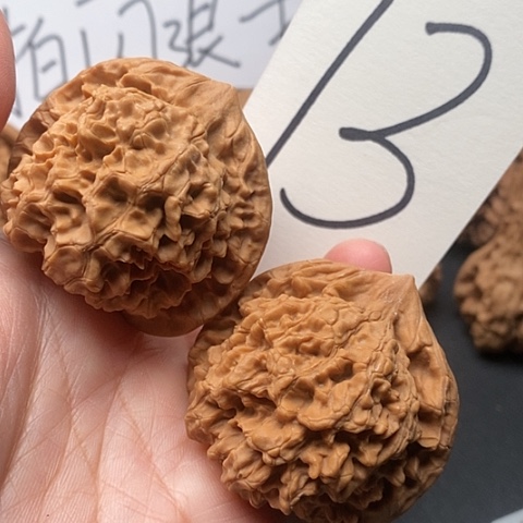 桃核吊坠49全品官帽