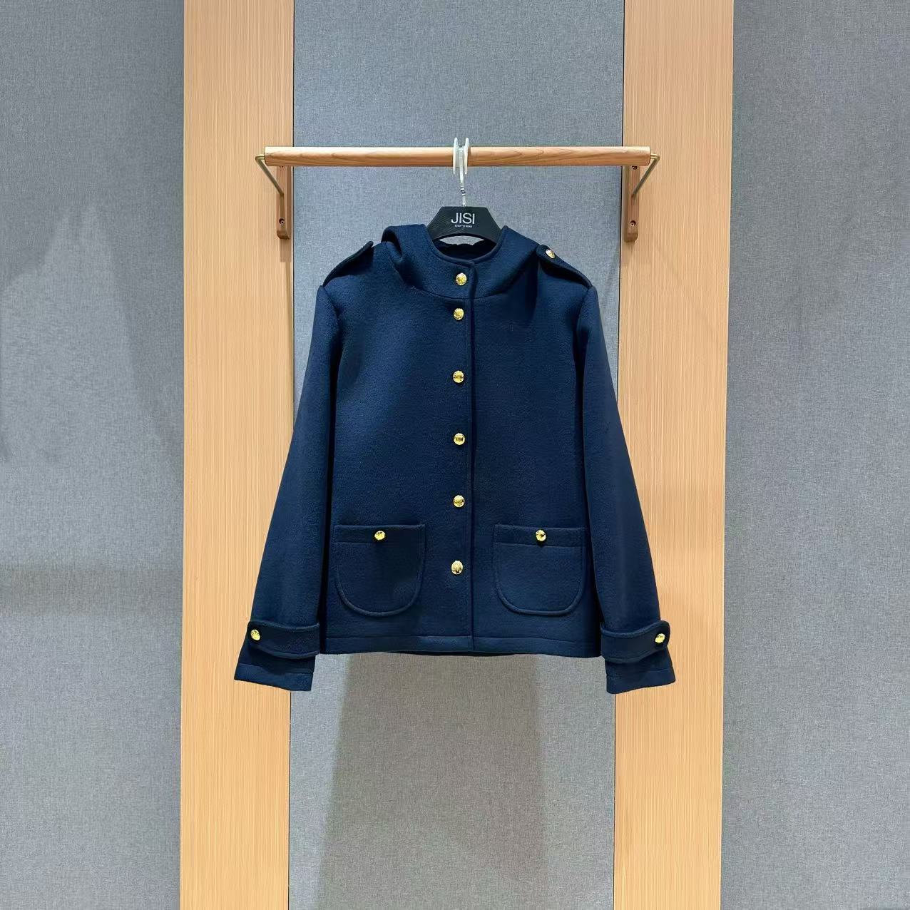 JISI 藏蓝色小金扣连帽宽松外套-WT25829A