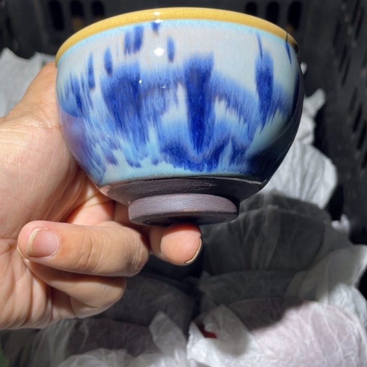 茶盏我不喜欢别人这样说话啊