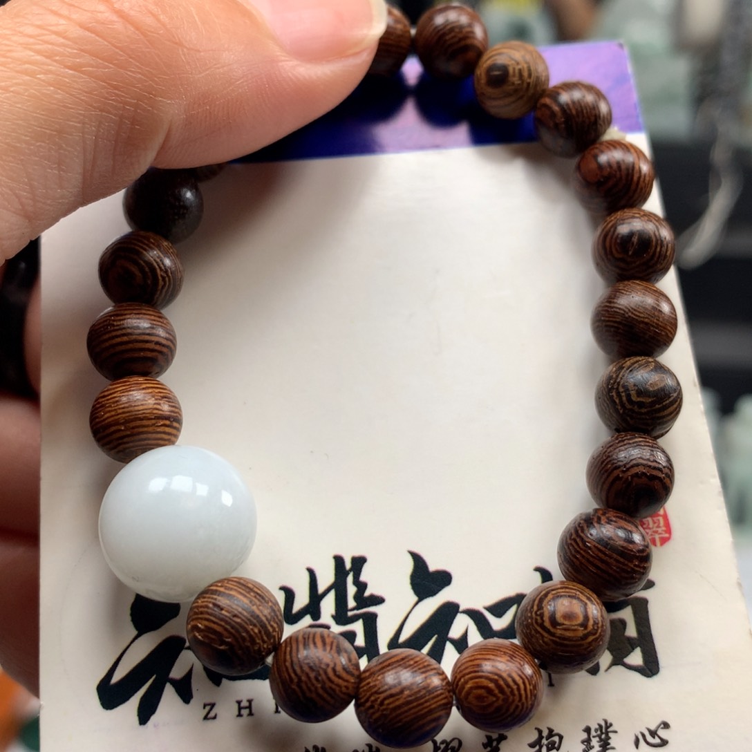 翡翠颈饰未镶嵌翡翠单珠手链