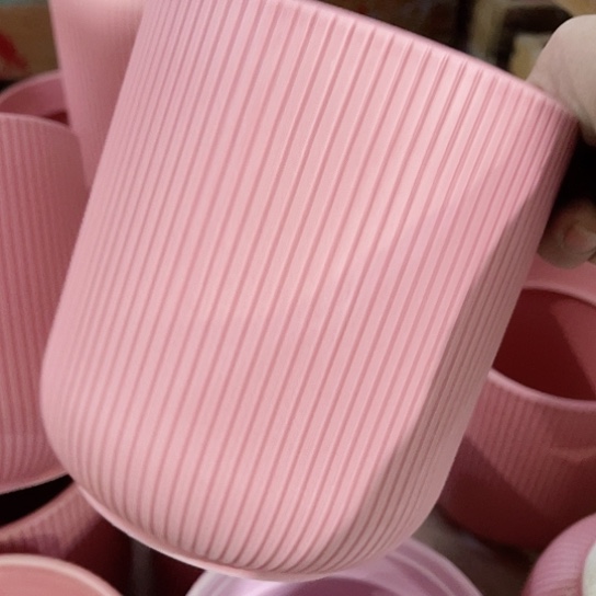 多肉绿植陶瓷花盆9.9包邮，有孔