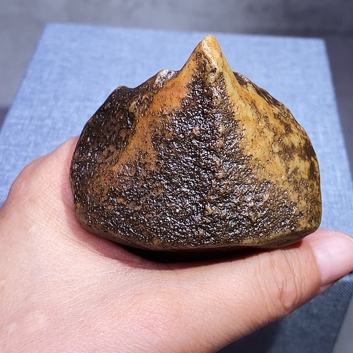 喜***降玛瑙/玉髓合金挂件