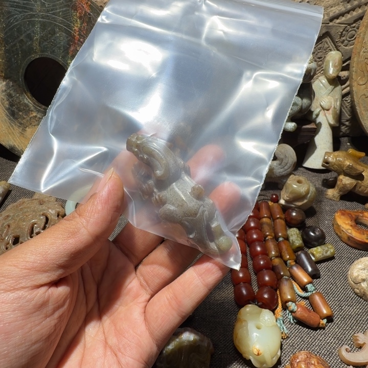 用***5和田玉未镶嵌车挂