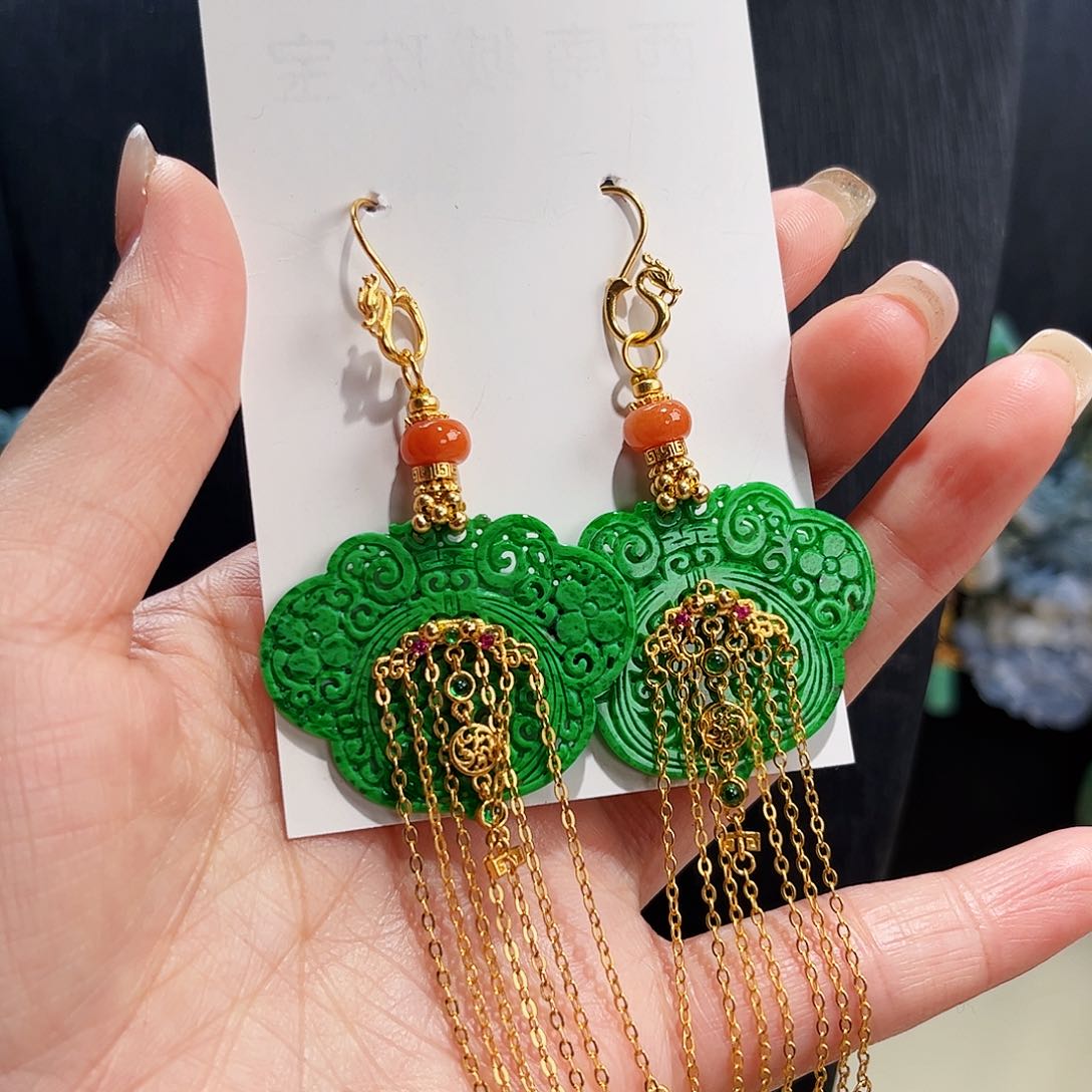 【闪购商品】翡翠耳饰未镶嵌福利