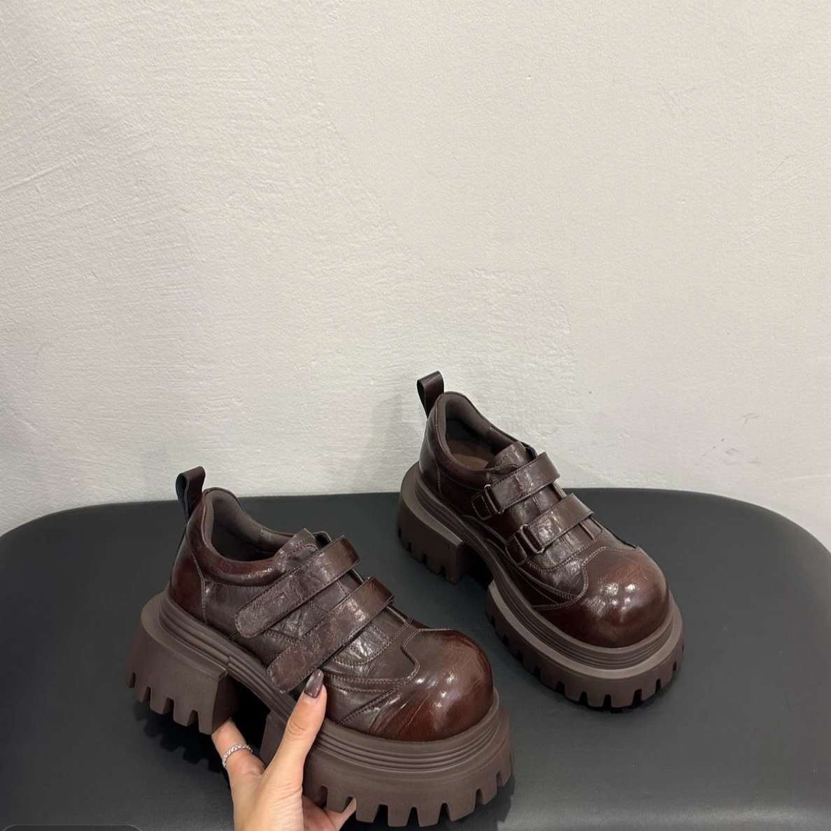 真皮厚底增高乐福鞋女2025秋季新款百搭舒适休闲英伦风魔术贴单鞋