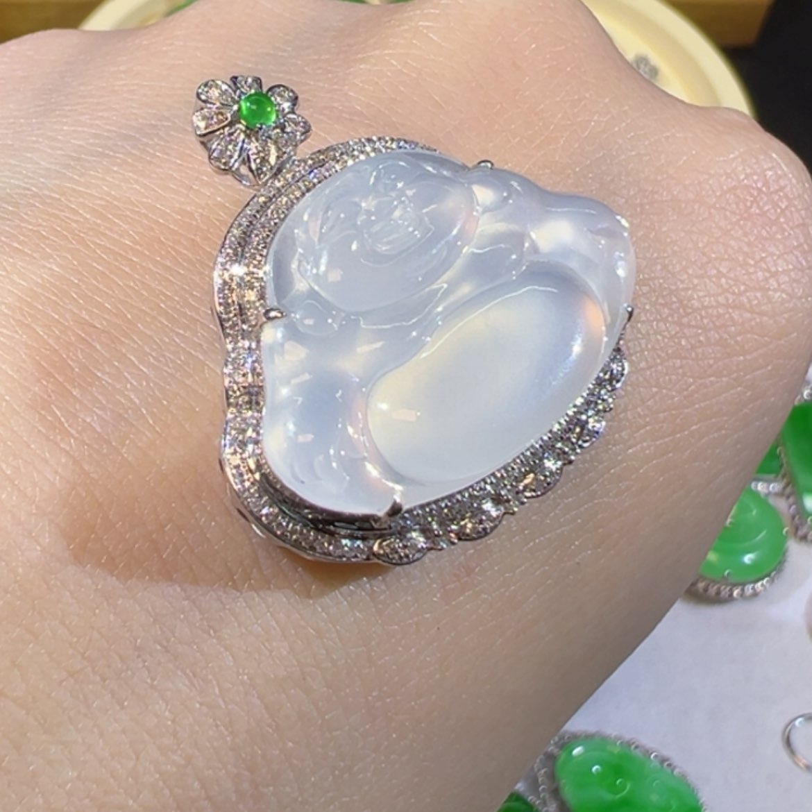【闪购商品】翡翠吊坠(不含链)18K金镶嵌缅甸翡翠佛公