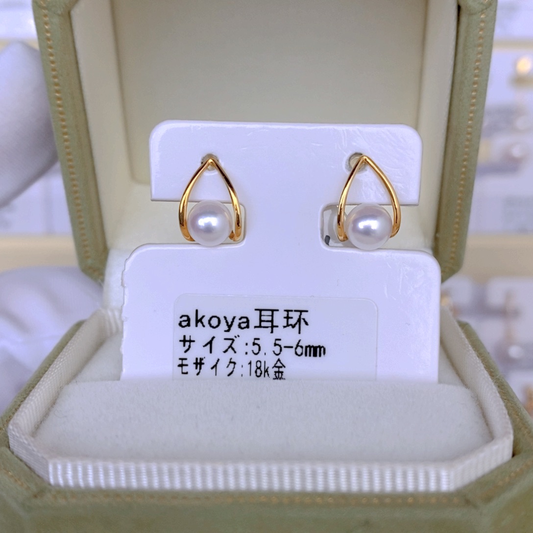 海水珍珠耳饰18K金镶嵌