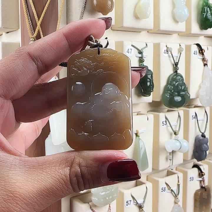 和田玉颈饰未镶嵌海***边