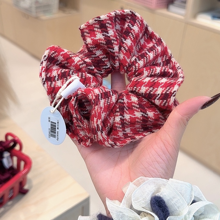 红色格子发圈款式