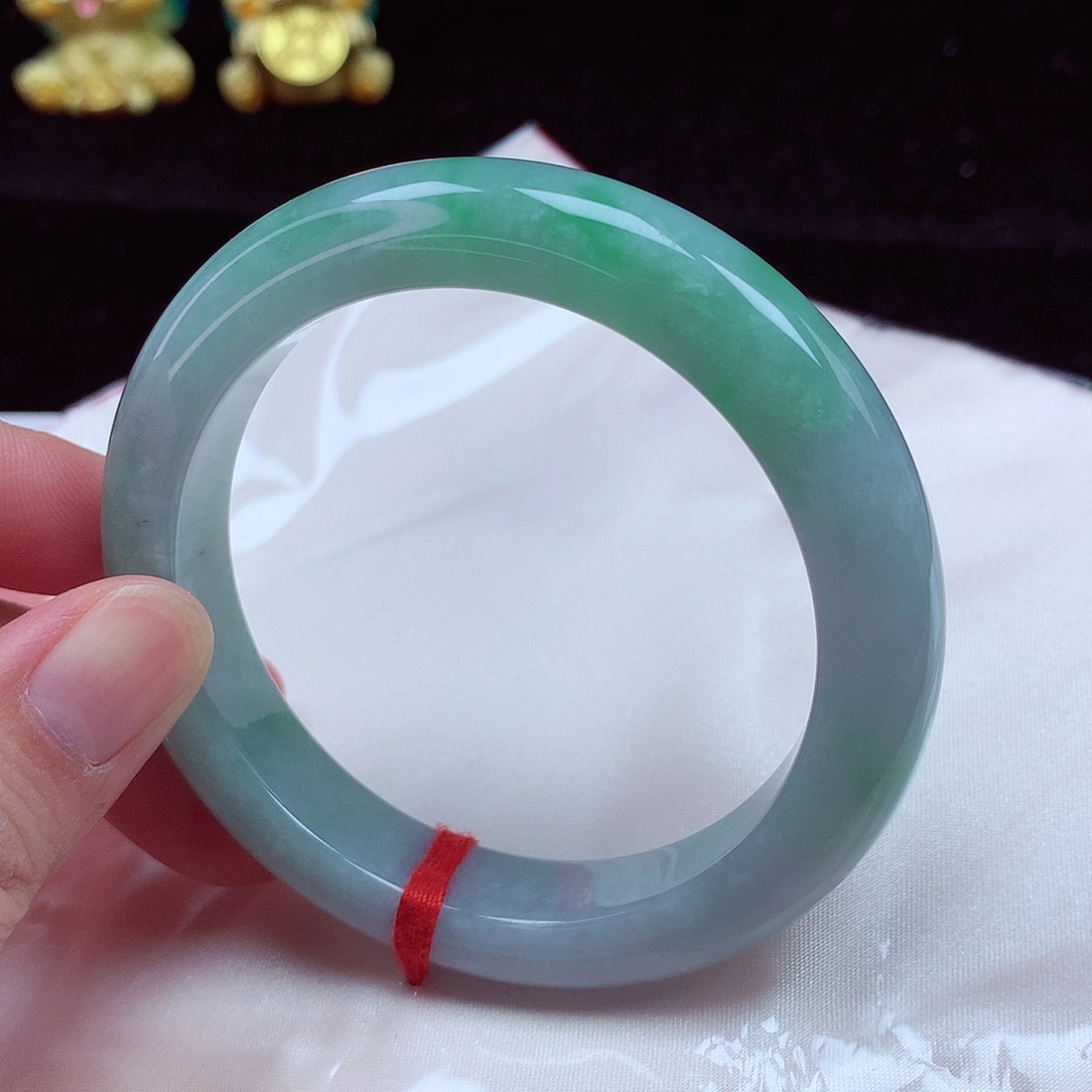 未镶嵌手镯翡翠60圈