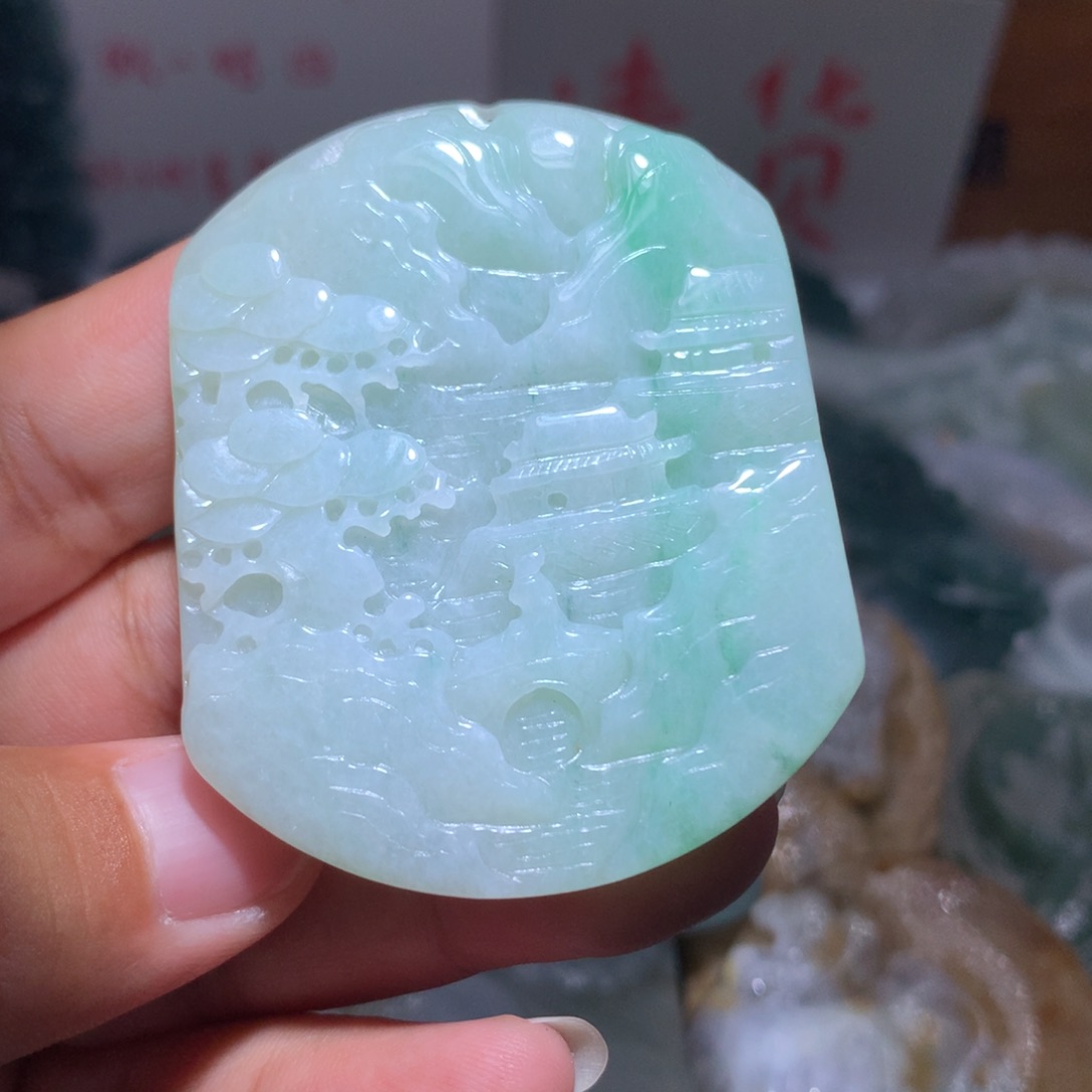 翡翠未镶嵌颈饰保真天然A货翡翠