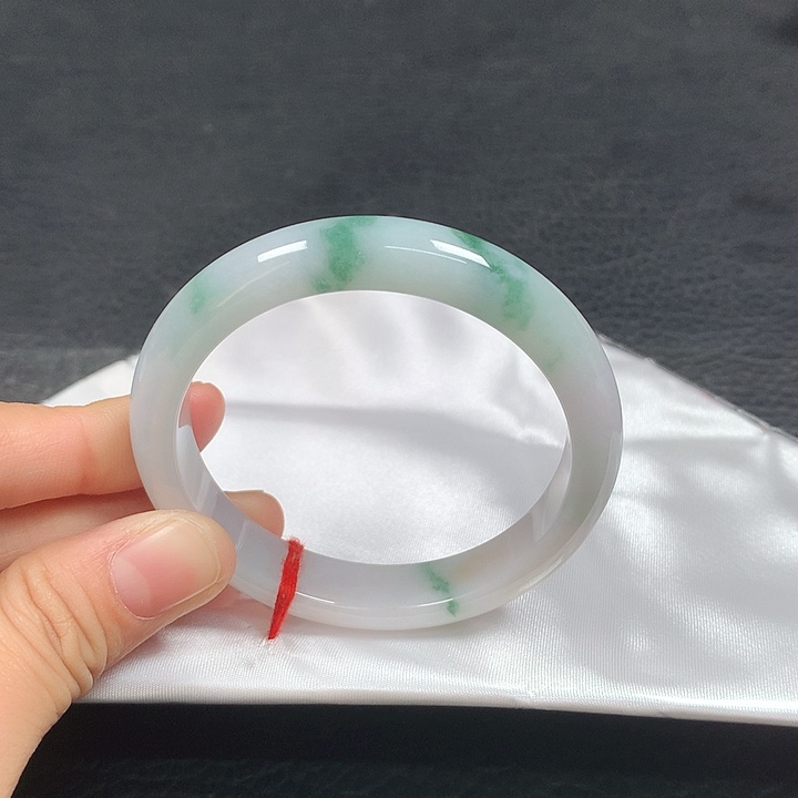 未镶嵌手镯翡翠53圈