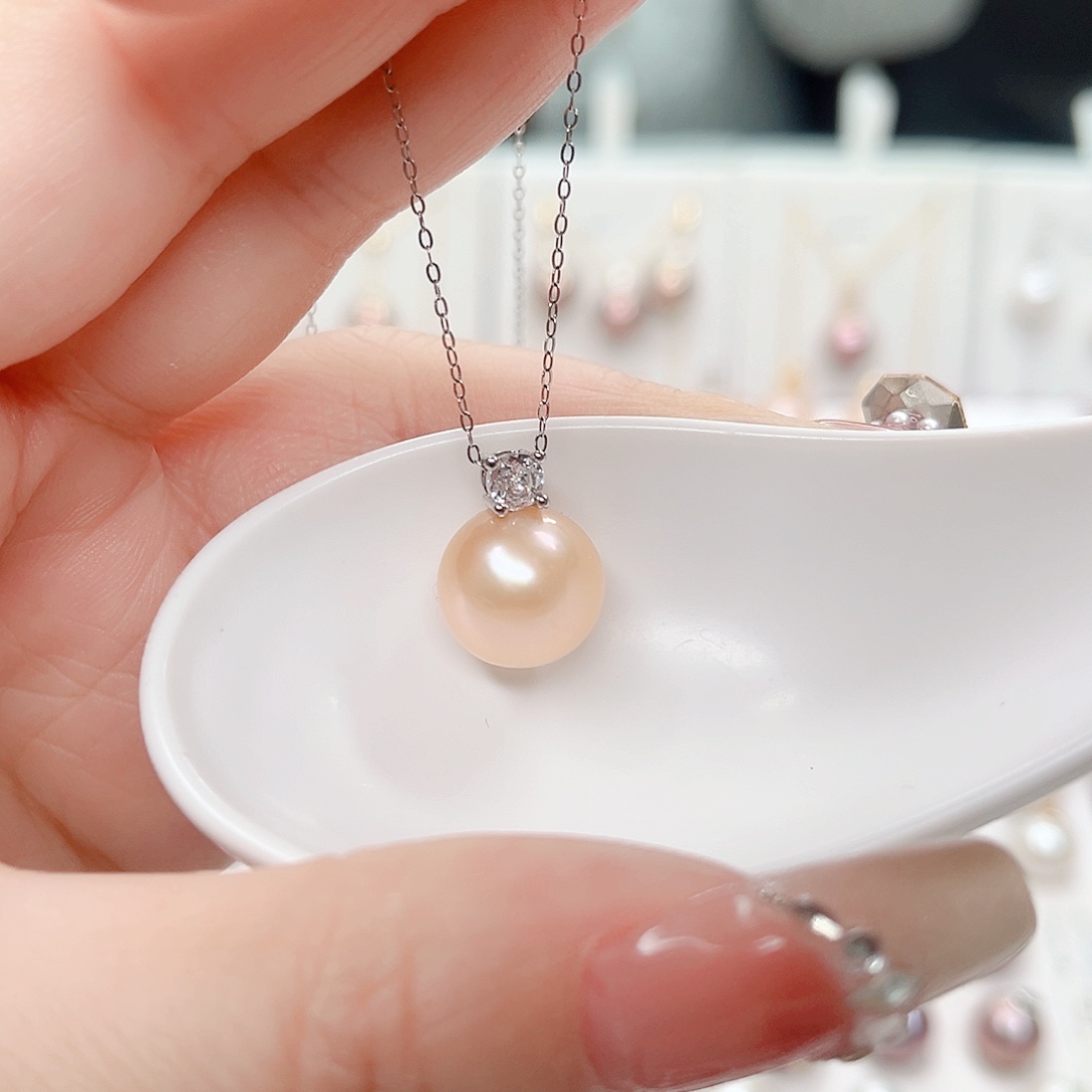 淡水珍珠吊坠(赠链)合金