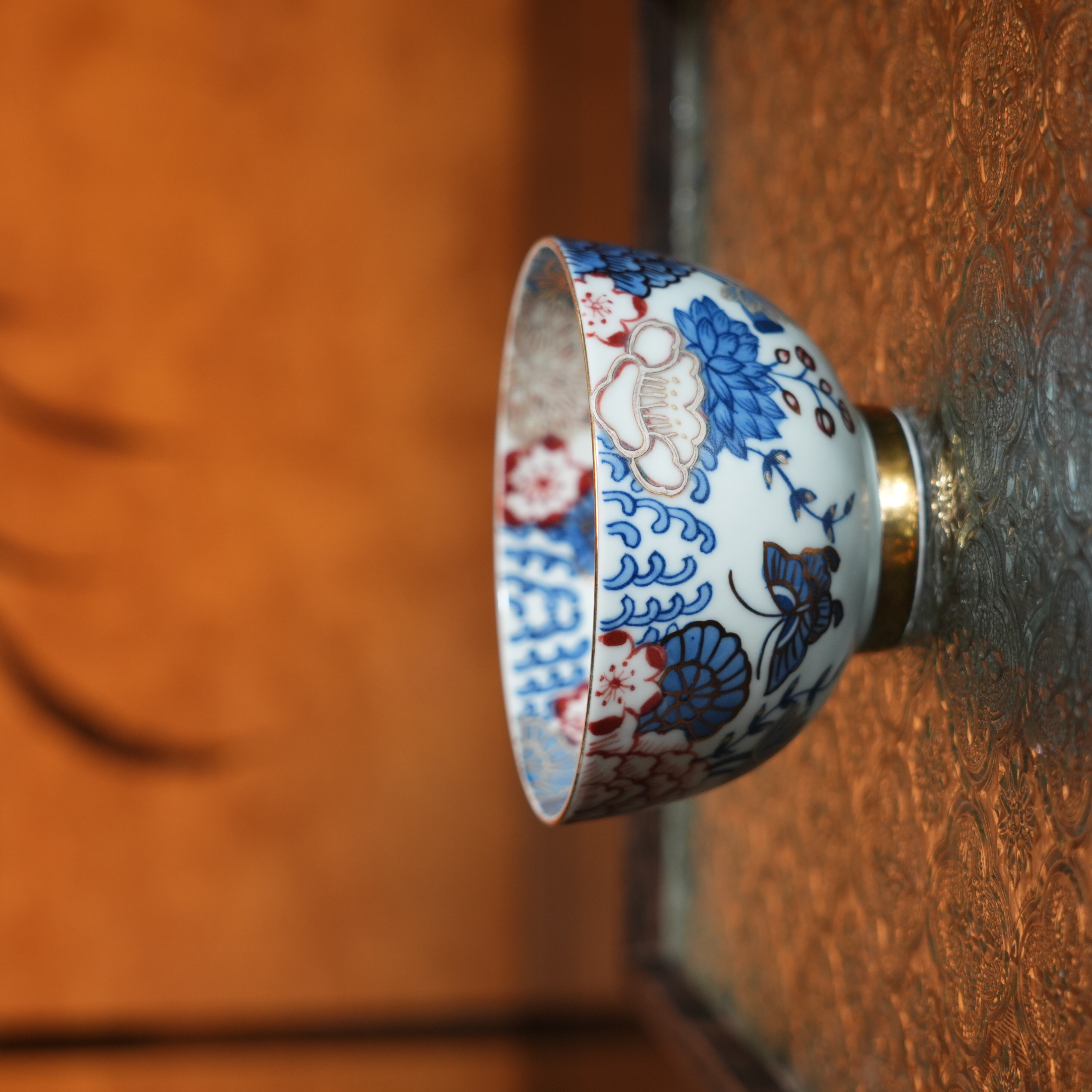 【央广甄瓷】 雨溪山房  描金万花蝴蝶主人杯