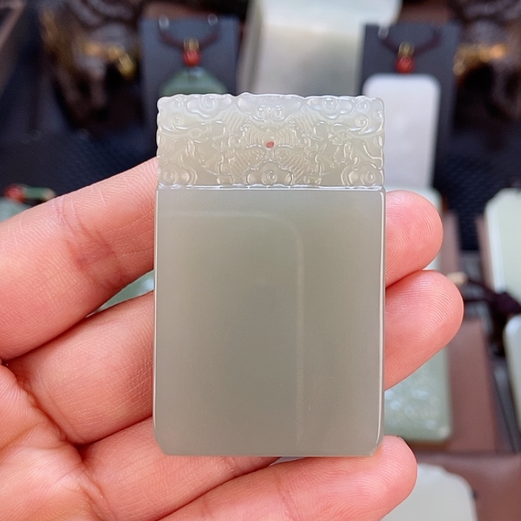 【闪购商品】和田玉颈饰未镶嵌