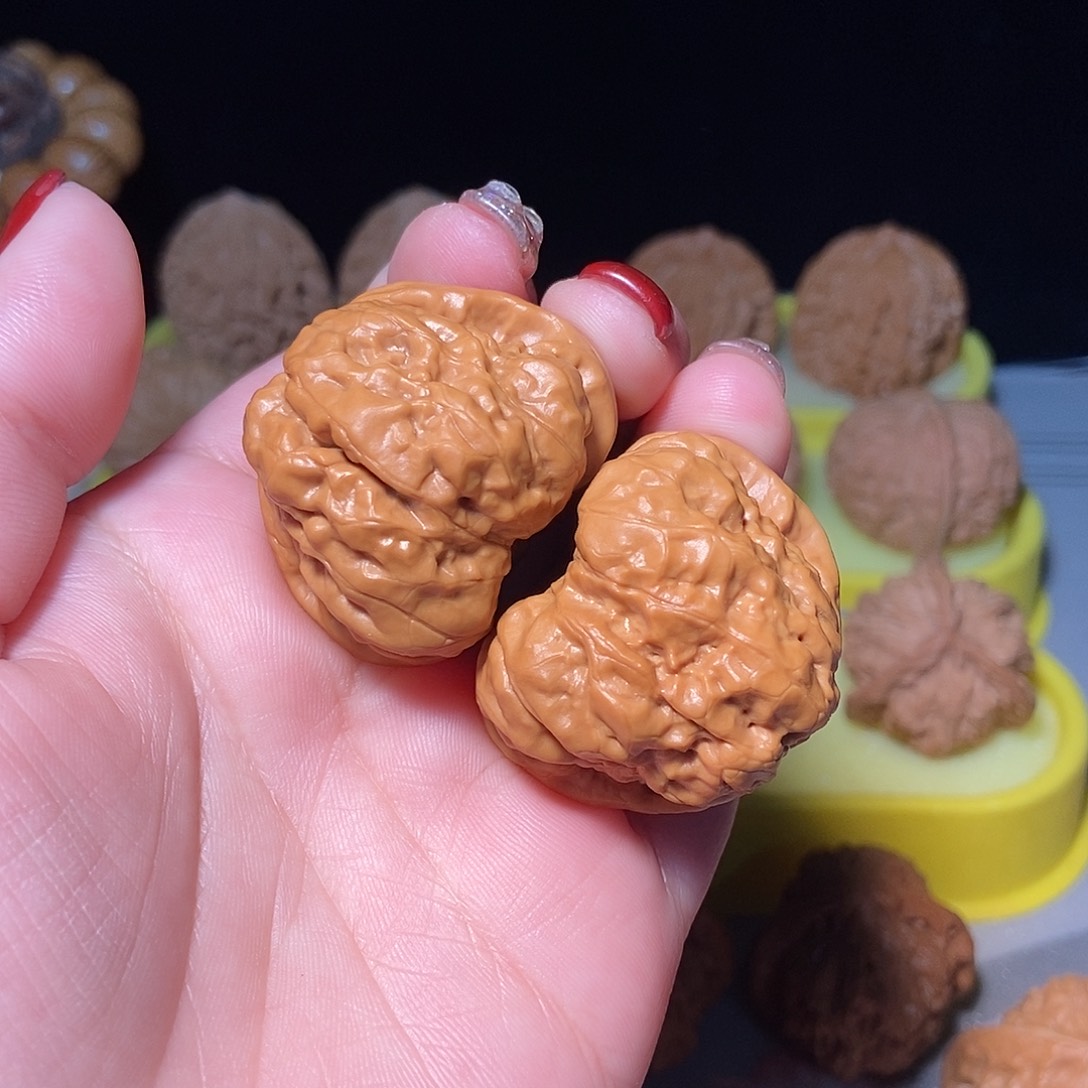 福***瑞文玩核桃吊坠蛤蟆头