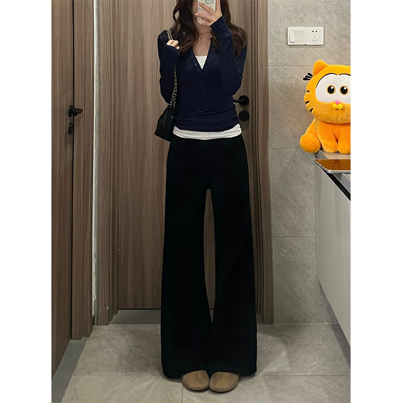 黑色不贴腿微喇牛仔裤女2025秋冬新款高腰宽松显瘦小个子喇叭裤潮