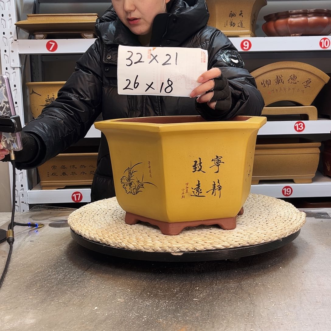 紫砂花盆紫砂花盆