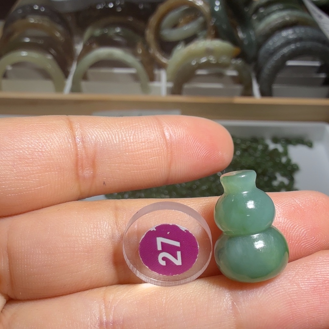 和田玉未镶嵌珠宝奇石