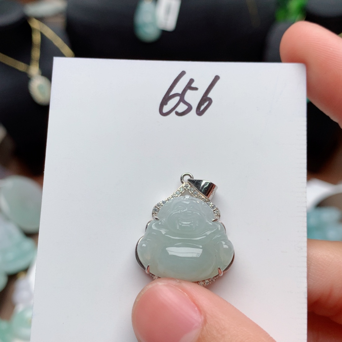 翡翠颈饰银S925镶嵌吊坠