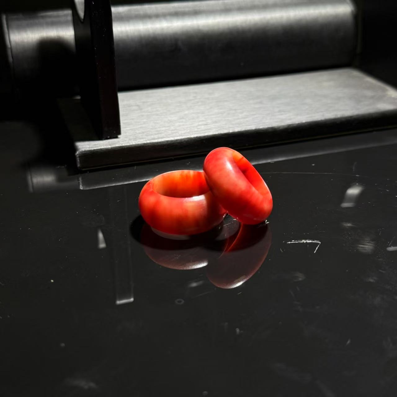 合金戒指 【皇后甄选】皇后7号 血红戒圈 多样性发其一